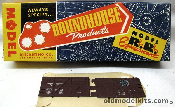 Roundhouse-Model Die Casting 1/87 40' Truss Side Box Car - Southern Pacific - Metal HO Craftsman Kit with Sprung Metal Trucks, B304 plastic model kit